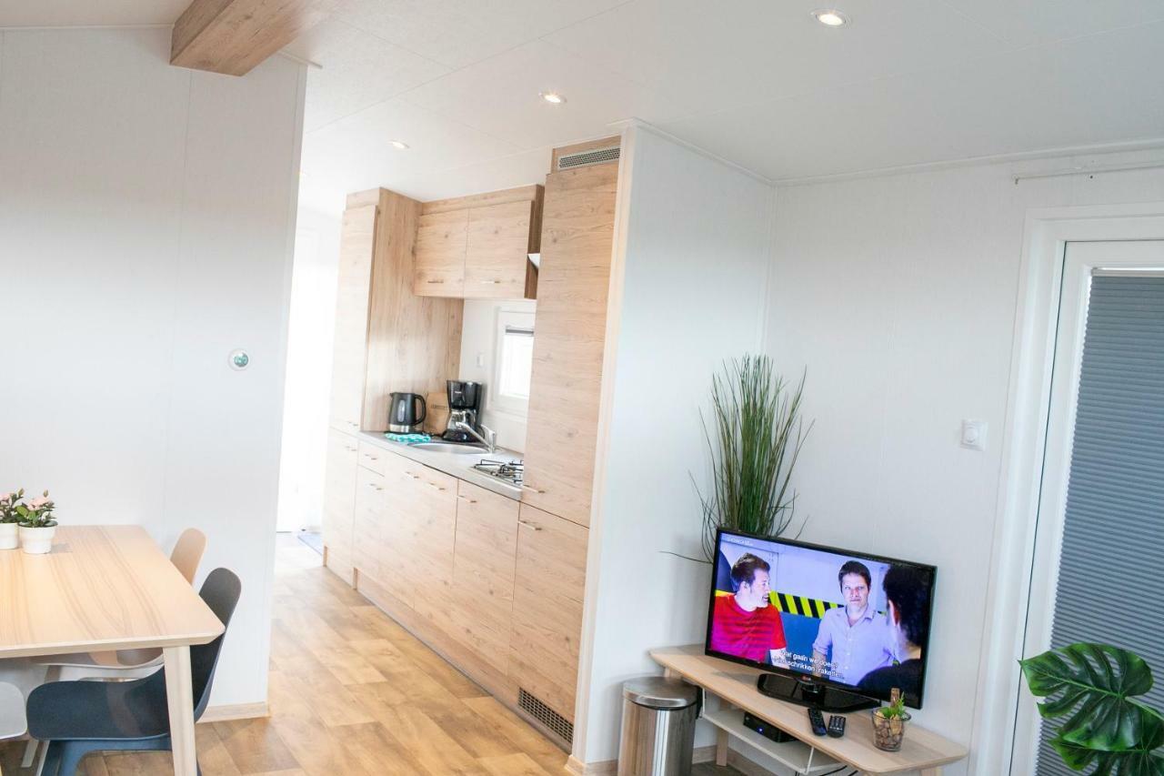 Zuiderzee-Chalet 22 Molkwerum エクステリア 写真