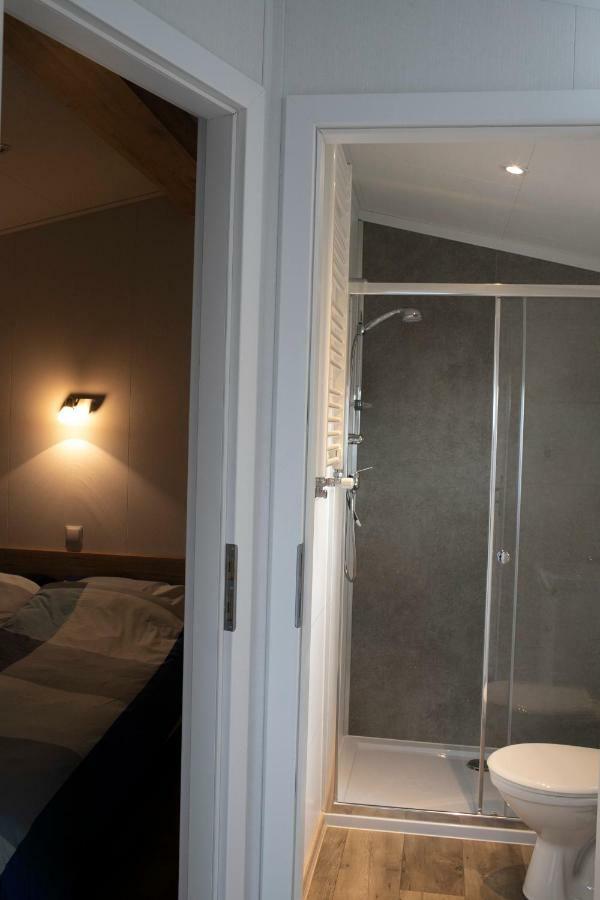Zuiderzee-Chalet 22 Molkwerum エクステリア 写真
