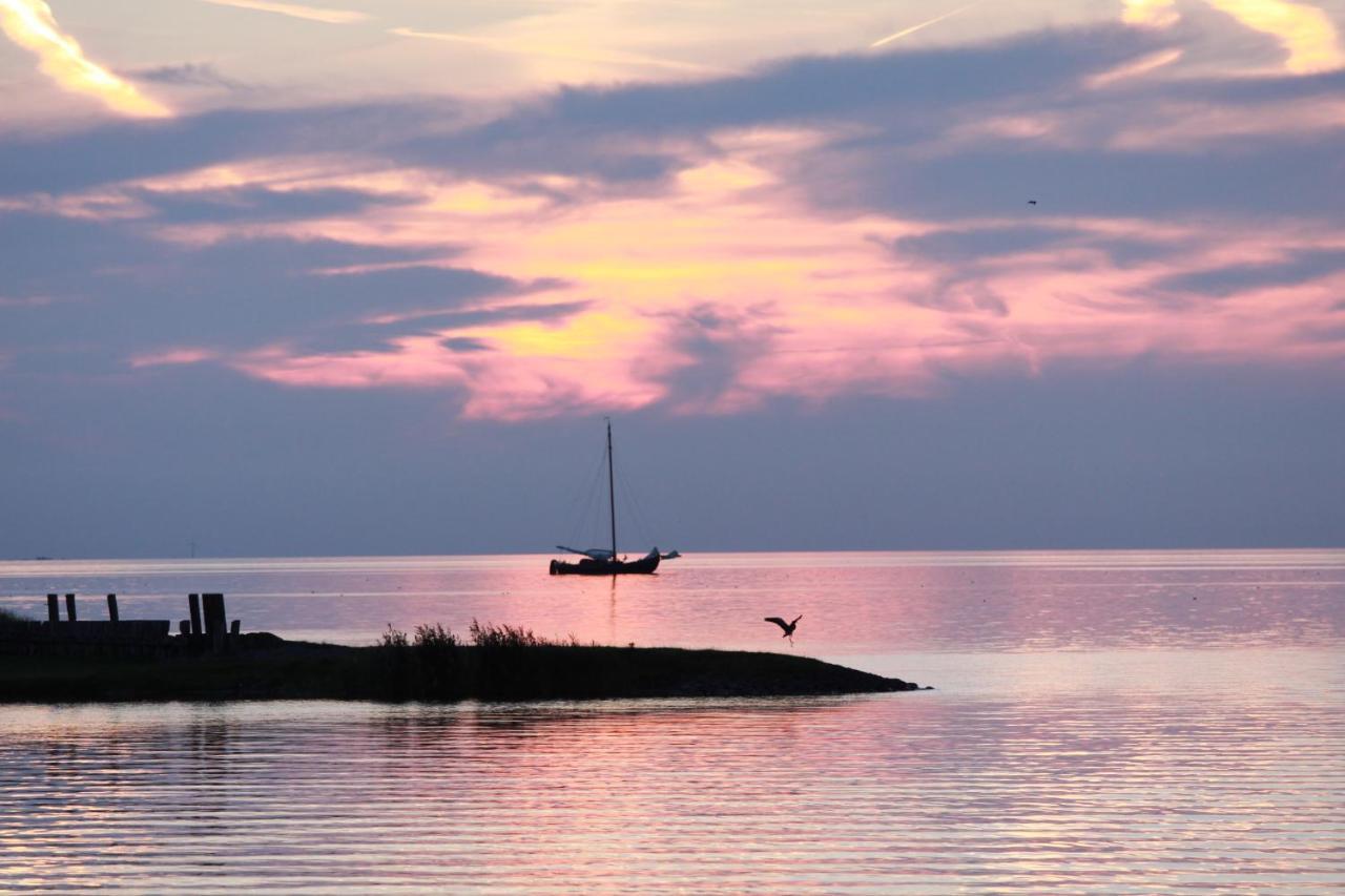 Zuiderzee-Chalet 22 Molkwerum エクステリア 写真